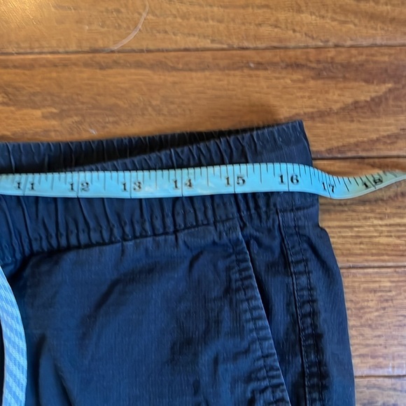 Vuori Women's Charcoal Straight Leg Pants - Picture 12 of 15